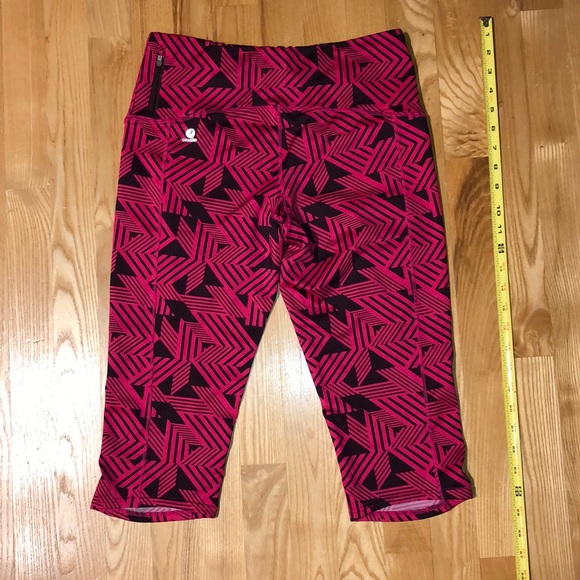 Oiselle Capris | Off the Grid Running Capris L - Picture 4 of 4